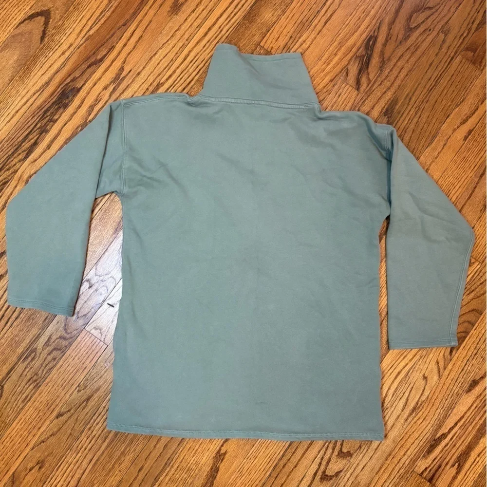 Women’s J. Crew Oversized Sage Green Half-zip, size: XS